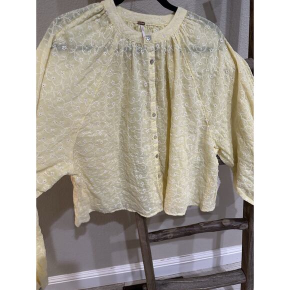 Free People Down From The Clouds Embroidered Eyelet Yellow Oversized Top Size XS - Picture 3 of 9